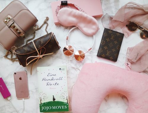 Carry On Must-Haves For Jet-Set Girls | THE DAILY HAPPINESS
