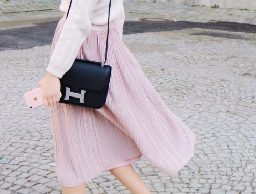 2 Ways To Kill It In A Skirt This Winter! | THE DAILY HAPPINESS
