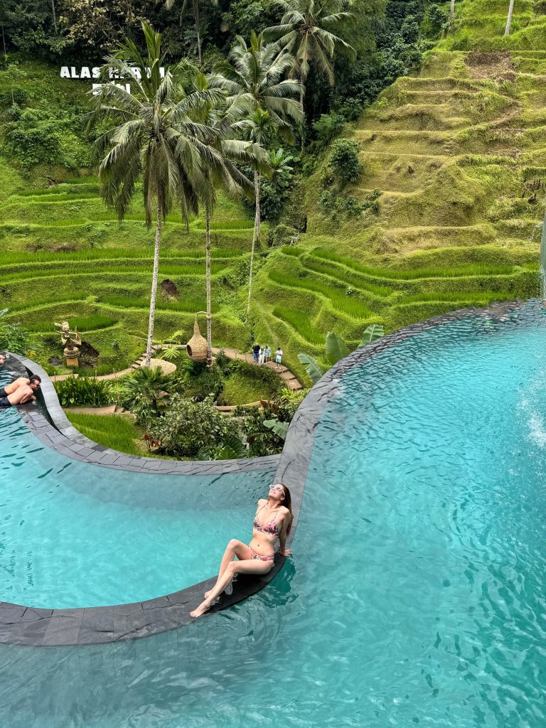 Cretya Ubud jungle club with view over rice terraces | THE DAILY HAPPINESS